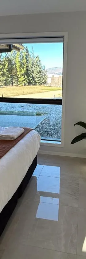 Tarras Countryside Retreat - Near Tourist Route, Hotel in Tarras