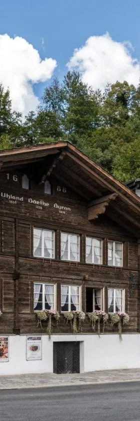 Hotel Weisses Kreuz, Hotel in Brienz