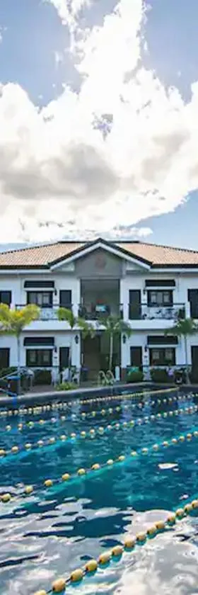 Ilocos Urban Wave Resort, Hotel in Laoag