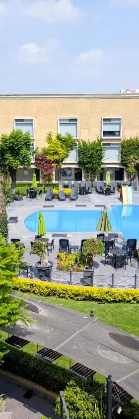 Plaza Camelinas Hotel, Hotel in Querétaro