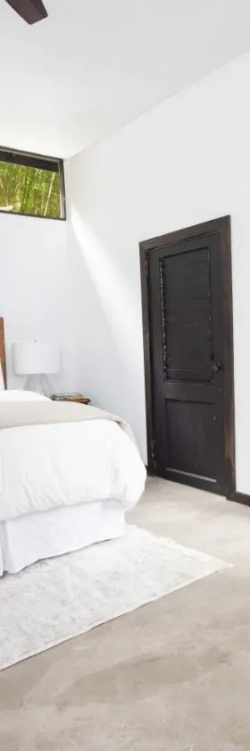 Serendipity Holistic Resort Spa, Hotel in Kingston