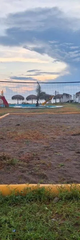 La Playita, Hotel in Monte Gordo