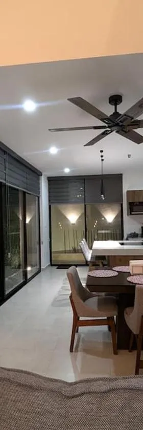 Residencia en Mérida, Yucatán, Hotel in Mérida