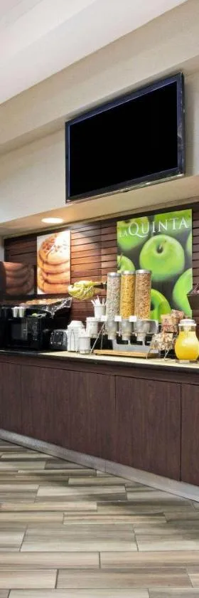 La Quinta by Wyndham Birmingham Homewood, Hotel in Birmingham