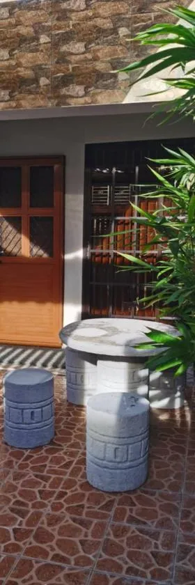 Samong Transient House, Hotel in Imus