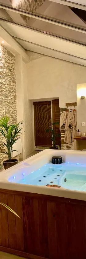 Le Pré de la Mer Suite & SPA Privatif, Hotel in Querqueville