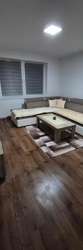 Zevs Apartman, Hotel in Prijedor