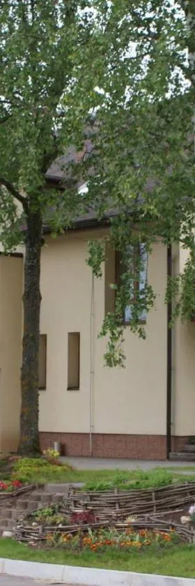 Rudzupuķes, Hotel in Svente