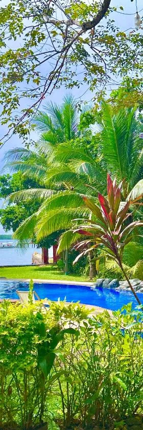 Stone Manor Inn, Hotel in Concepcion