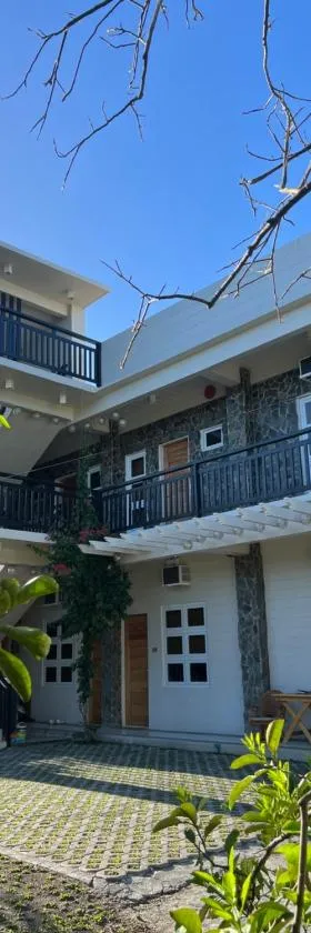 Balay na Bato, Hotel in Legazpi
