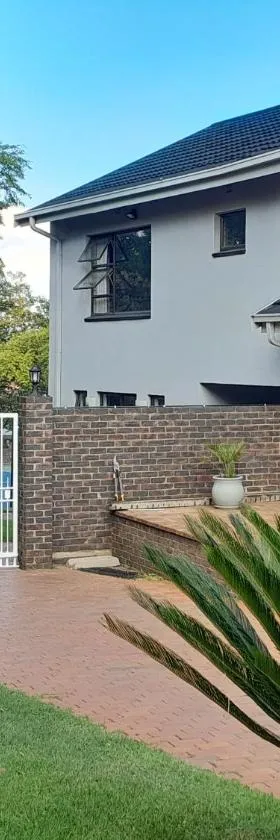 Palm Estate, Hotel in Edenvale