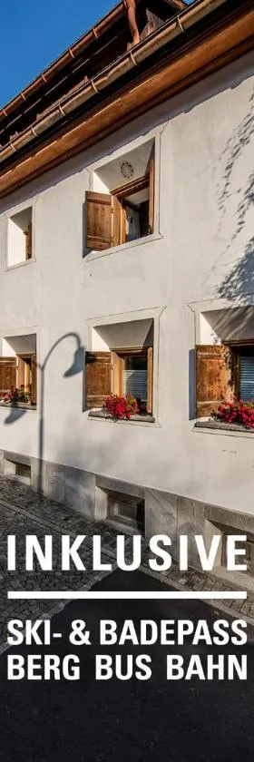 Engadiner Boutique-Hotel GuardaVal, Hotel in Scuol