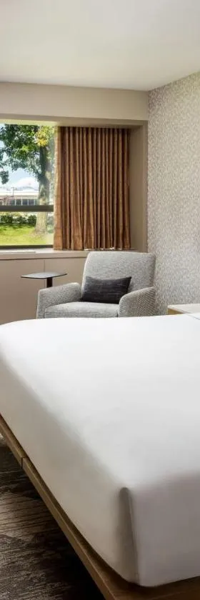 Sheraton Montreal Airport Hotel, Hotel in Dorval