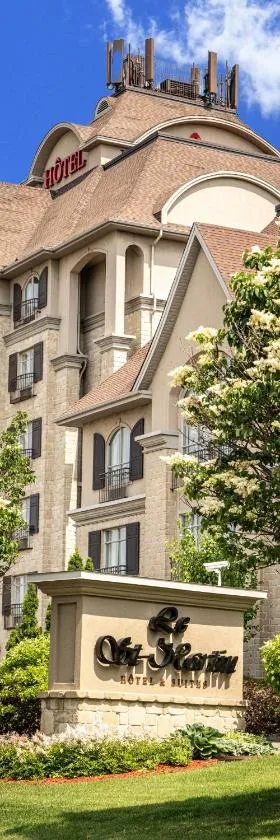 Le St-Martin Hotel & Suites, Hotel in Laval