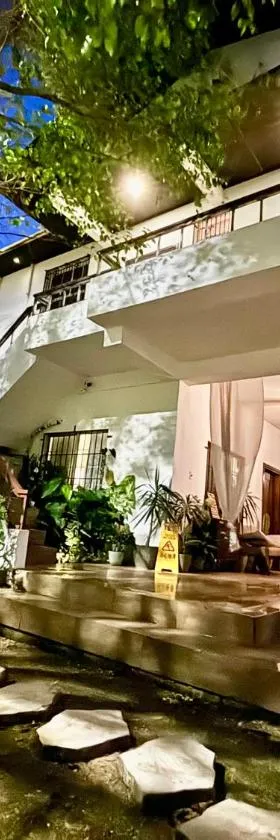 Stylish Apartments near Best Western Hotel, Hotel in Belize City