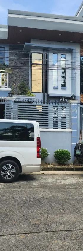 Goldland Caelestis Guest House, Hotel in Bacolod City