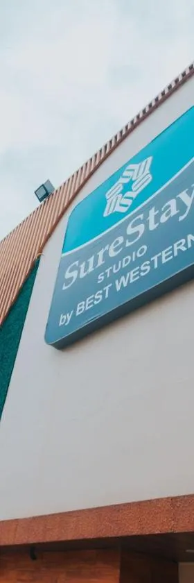 SureStay Studio by Best Western Clarkview Angeles City, Hotel in Angeles