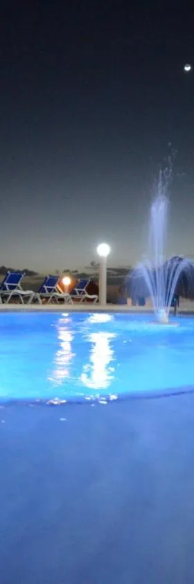 Beyond Sunset Resort & Villas, Hotel in Treasure Beach