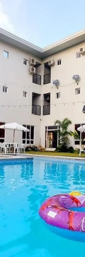 Three M's Hotel and Restaurant, Hotel in Pagudpud