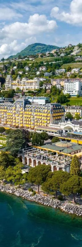 Fairmont Le Montreux Palace, Hotel in Montreux