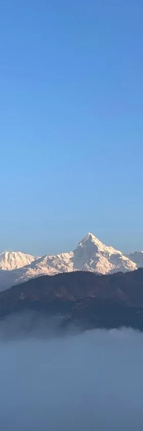 Himalaya Serene View Guest House & Farm Stay, Hotel in Deorāli