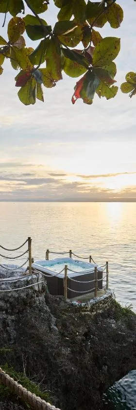 Casa Verde Cliff Resort & Spa, Hotel in Camotes Islands