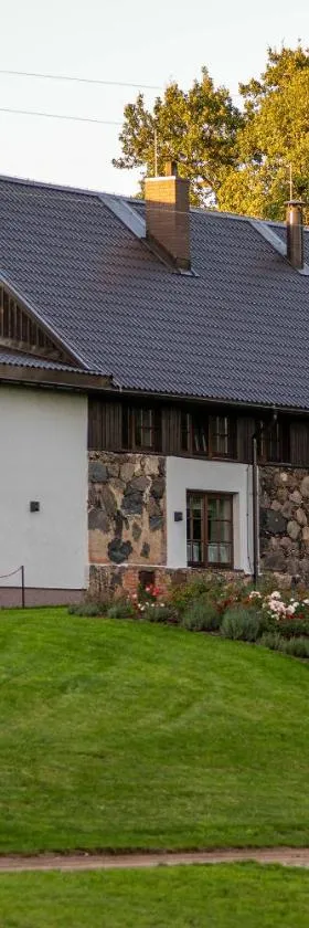 Lielkalnu Muiža, Hotel in Blome