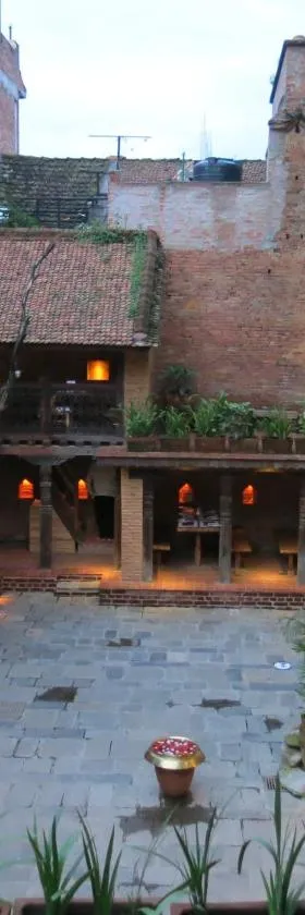 The Inn Patan, Hotel in Pātan