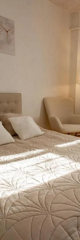 Parka ielas apartamenti, Hotel in Alūksne
