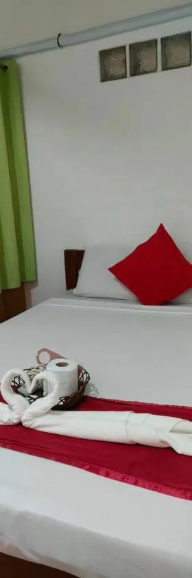 Axis Pension Hotel, Hotel in Mactan