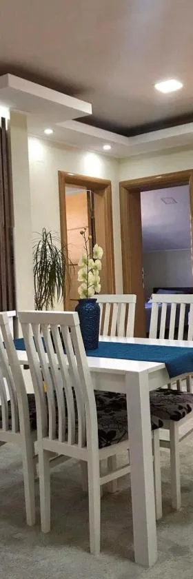 Sobe i Apartman R Bileća, Hotel in Bileća