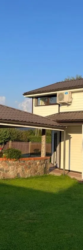 Family holiday home with sauna, Hotel in Carnikava