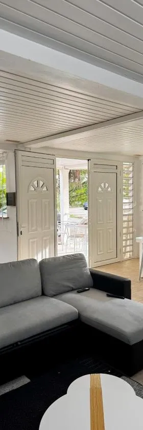 Appartement lilas, Hotel in Le Lamentin