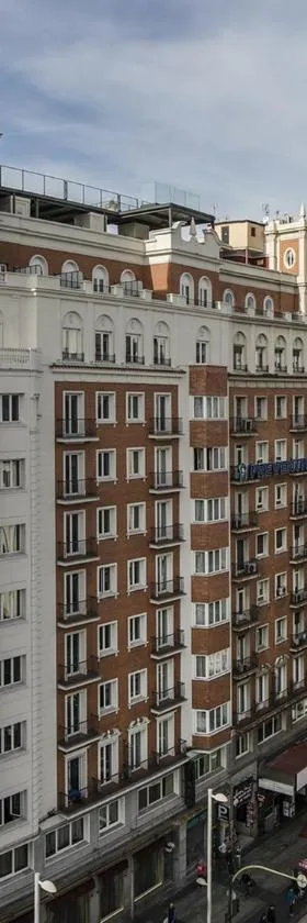 Emperador, Hotel in Madrid