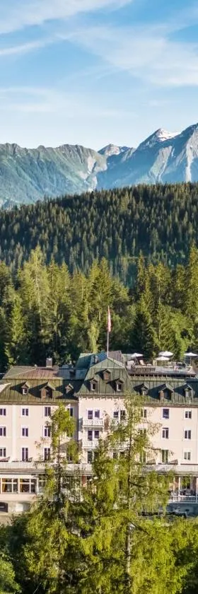 Romantik Hotel Schweizerhof & Spa Flims, Hotel in Flims