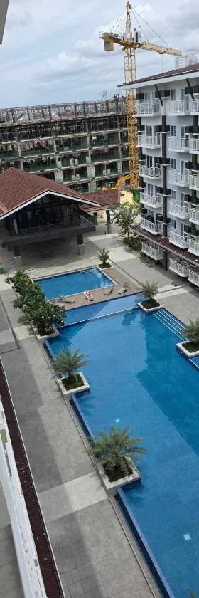 Anya and Christof's Condo at Amani near Airport, Hotel in Pusok