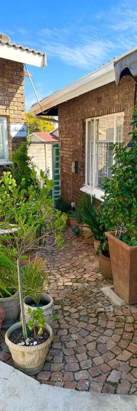 Antonella's, Hotel in Edenvale