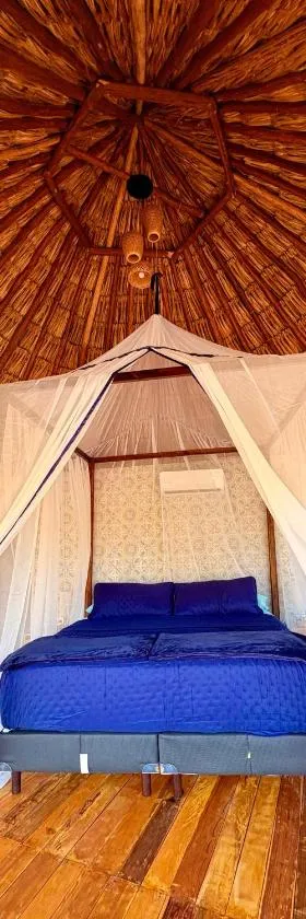 Cabanas Jaalkab, Hotel in Chelem
