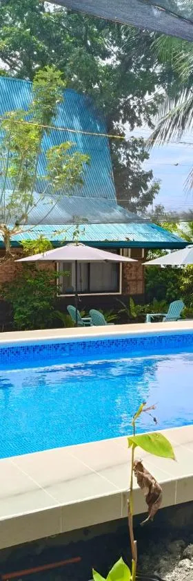 Molinillo Vacation Cabin, Hotel in Ginatilan