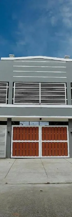 LJENJ Apartelle near Clark Airport, Hotel in Mabalacat