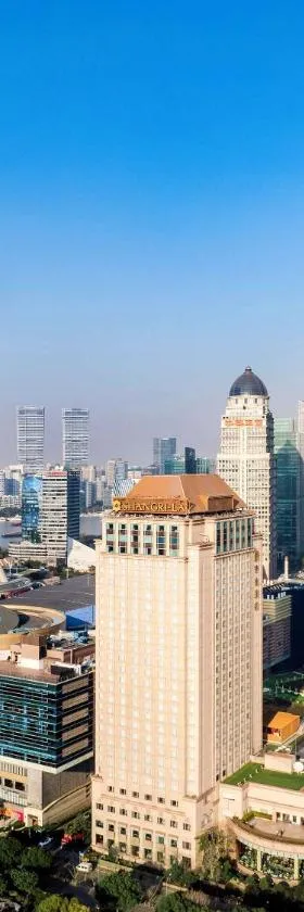 Pudong Shangri-La Shanghai - With a sweeping view of the Pearl Tower and the historic Bund skyline, Hotel in Shanghai