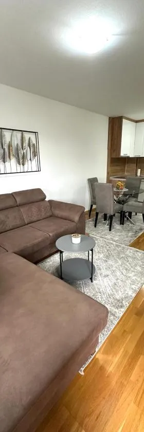 Apartman River - stan na dan Gradiška, Hotel in Bosanska Gradiška