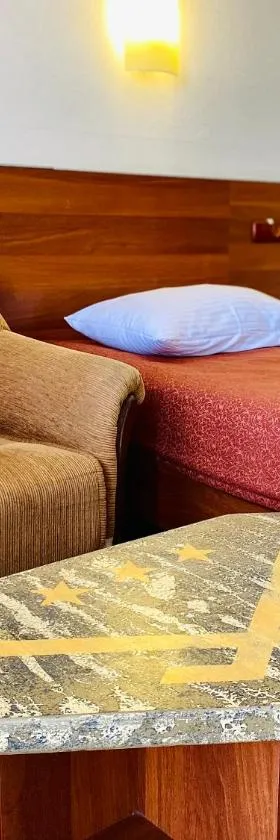 Intourist-Zakarpattia Hotel, Hotel in Uschhorod