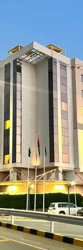 Golden Tulip Muscat, Hotel in Maskat
