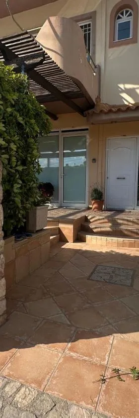 MarysApartments by the Airport, Hotel in Markopoulo