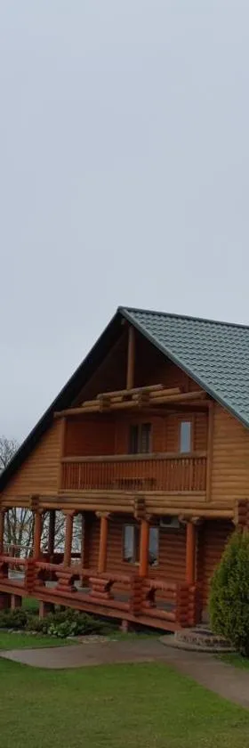 Apelsīns, Hotel in Čornaja
