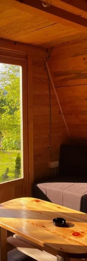 Tjentiste A-frame cabin, Hotel in Tjentište