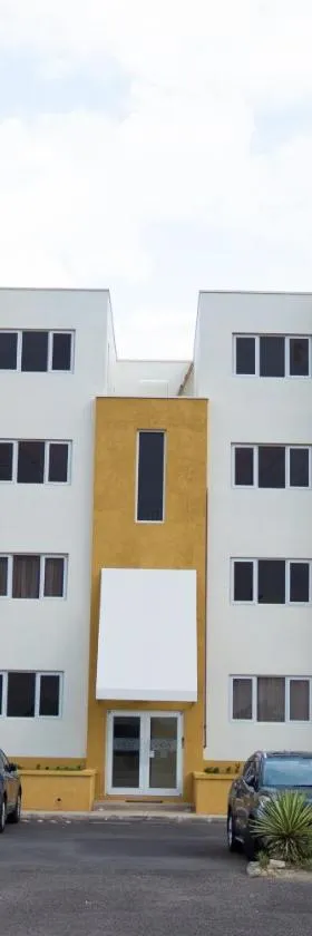Bay Front Retreat, Hotel in Portmore