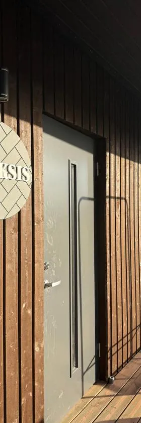 Krastos - māja Breksis, Hotel in Aizkraukle