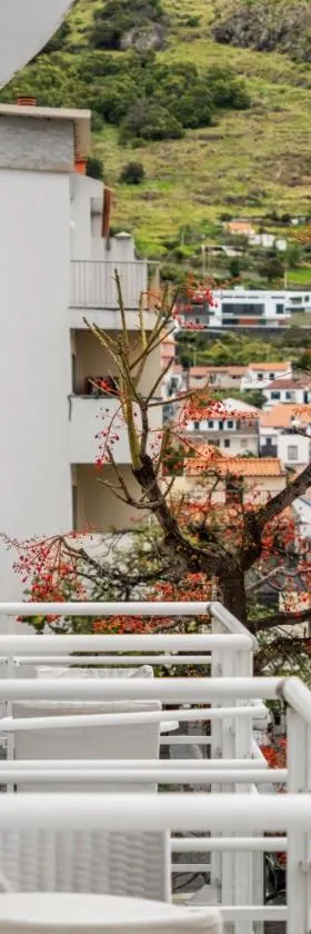 White Waters Hotel, Hotel in Machico